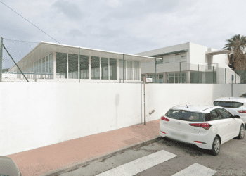 Colegio Cervantes de Sant Antoni, uno de los cuatro afectados por la huelga. Foto: Google Street View