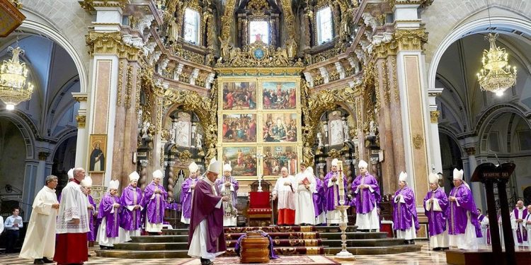 Misa funeral del ex obispo de Ibiza, Vicente Juan Segura. Fotos: Obispado de Ibiza