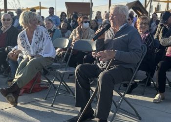 Toni Frígoles, en la inauguración de la plaza con su nombre en Puig d'en Valls. Foto: Ayuntamiento de Santa Eulària