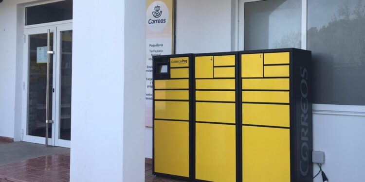 Imagen de la taquilla de Citipaq instalada en Sant Joan.