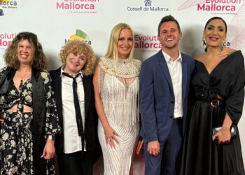 Natalia Goyena, Gladys Deris, Emma Torres, Luis Calero y Delphina Bianco.
