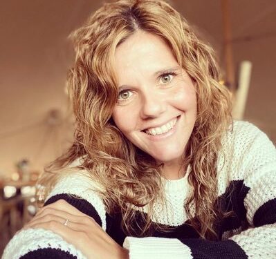 Maria Costa, nueva presidenta de la Federación Hotelera, en su imagen de perfll de la red X