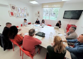 Imagen del encuentro con representantes sindicales. Foto: PSOE de Ibiza