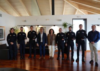 Toma de posesión de los nuevos agentes. Foto: Ayuntamiento de Ibiza