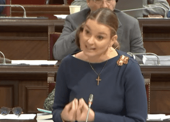 Marga Prohens, hoy en Parlament.