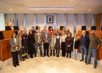 El personal, tras tomar posesión de sus cargos. Foto: Consell de Ibiza