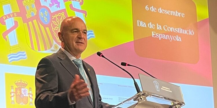 Vicent Marí durante su discurso de la Constitución.