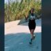 La atleta Elena Vidaurreta, en un fotograma del vídeo grabado por su madre en Ibiza.