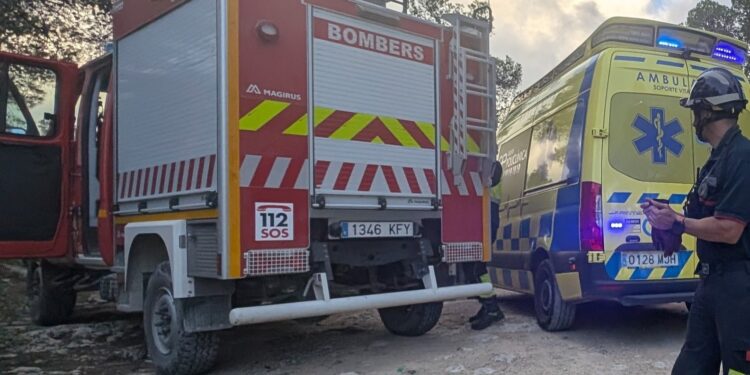 Imagen de archivo de un despliegue. Foto: Bombers d'Eivissa