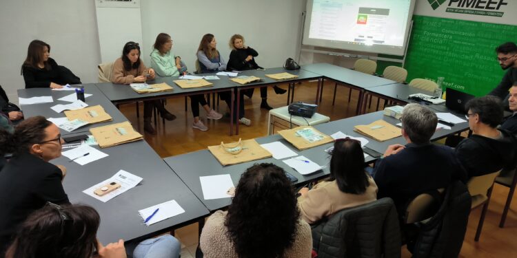Reunión de hoy en la sede de Pimeef.