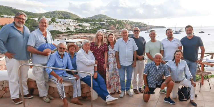 Un encuentro de integrantes de la Academia de la Gastronomía de Ibiza y Formentera en sus redes sociales