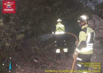Imagen del operativo de los Bomberos. Foto: @bombersdeivissa