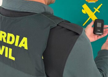 Este es el dispositivo que usaban para copiar en los exámenes.