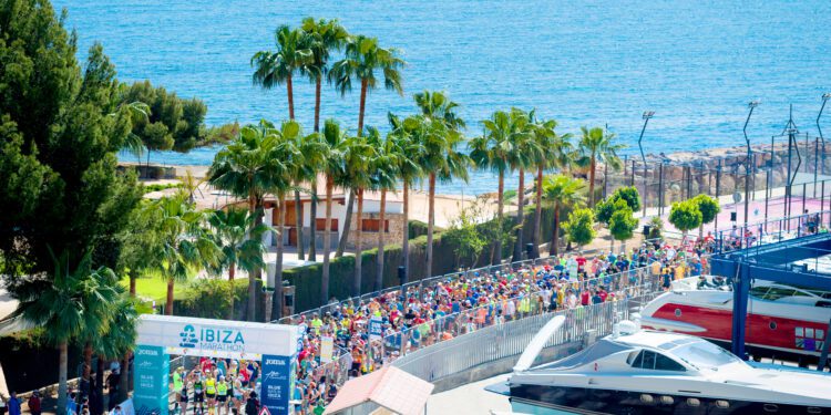 GRANDES_ Marathon Ibiza. 12k. Fotos: Kike Taberner, German G. Lama, Daniel Espinosa, Marco Torres Walker y Marga Ferrer.