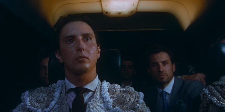 Fotograma de Tardes de soledad de Albert Serra que abre el festival.