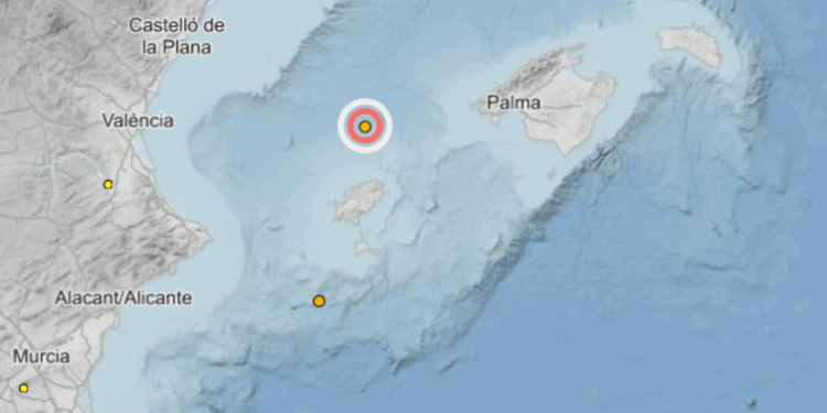 Los dos terremotos marcados en las costas de Ibiza y Formentera. Fuente Instituto Geográfico Nacional