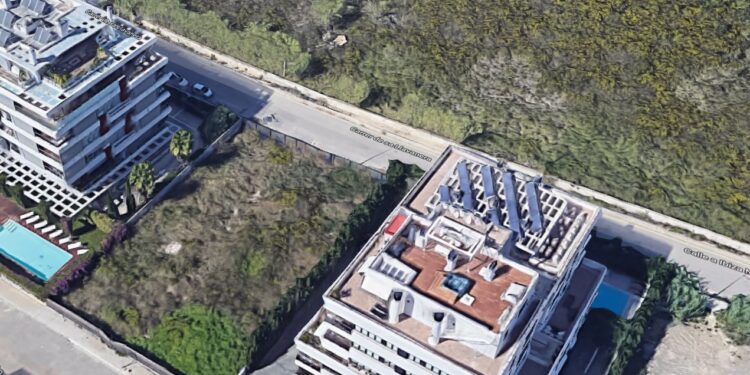 Aspecto de la parcela de titularidad pública cedida al Ibavi.