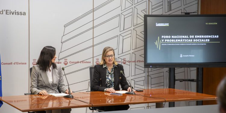 Presentación del Fòrum de Formació en Emergències i Problemàtiques Socials, hoy.