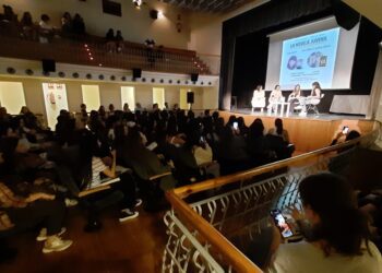 Un evento que busca fomentar el hábito lector y acercar a los autores a sus lectores a través de un formato participativo.