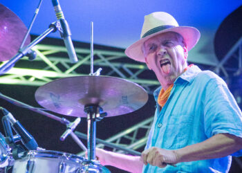 Dirk 'Watts' en plena acción con My Generation, en una imagen del fotógrafo Alejandro Iborra Ventura de 2016. Cedida a Noudiari