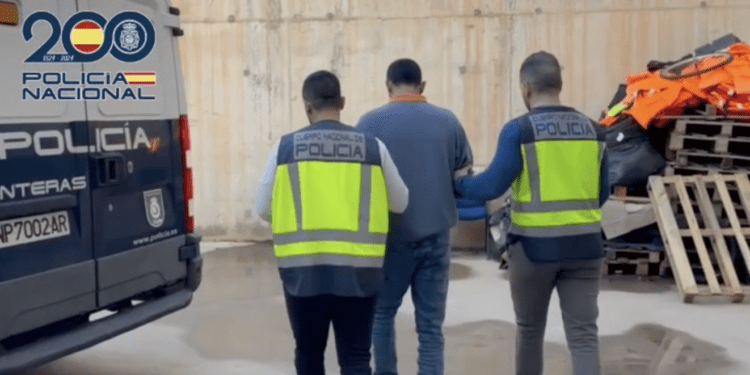 Momento de la detención del autor de los hechos.