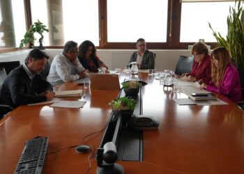 Reunión entre el Ayuntamiento de Eivissa y la Junta Rectora del Consorcio Patrimonio
de la Humanidad.