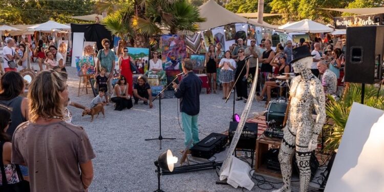 Un evento anterior de LiberArte en Las Dalias.