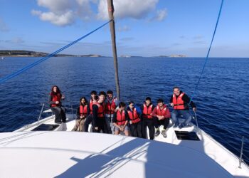 Alumnos de primer curso de bachillerato del instituto Quartó de Portmany.