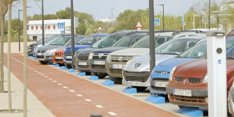 Zona azul de Sant Ferran, imagen de archivo.