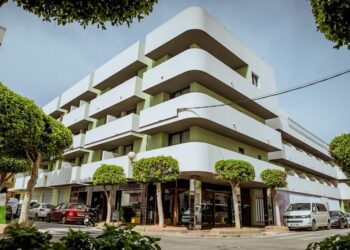 Fachada del hotel de Sant Antoni. IG