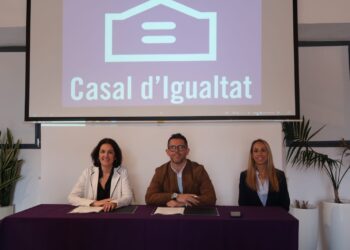 El acuerdo, financiado con una aportación de 100.000 euros, refuerza la cooperación entre ambas instituciones.