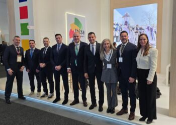 Buena parte de la delegación ibicenca, en Berlín.