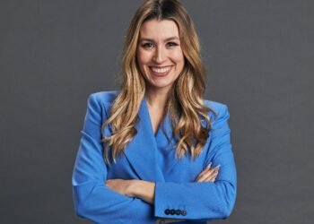 Eva Soriano, presentadora de la Gala de Premios Astarté 2025.