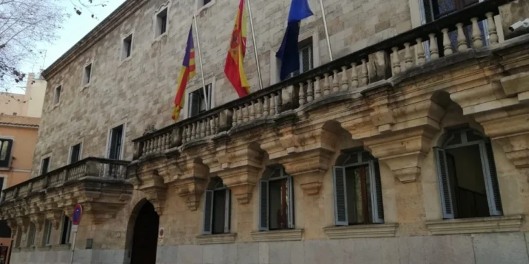 Fachada del TSJIB y la Audiencia Provincial.