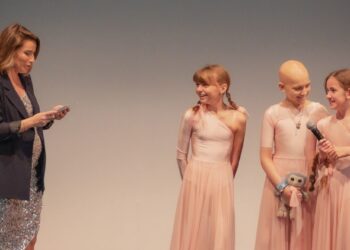 Un momento de la gala 'Contra el cáncer nos mojamos todos'. Foto Antonio García.
