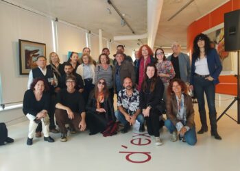 Algunos de los artistas que exponen en la muestra. Foto: Jaume Riera