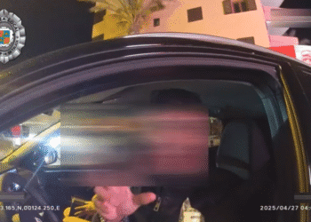 Imagen de una de las pruebas de alcoholemía realizadas el sábado en Sant Josep. FOTO: @policialocalsantjosep