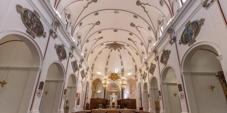 Imagen de la bóveda de la Catedral de Ibiza.