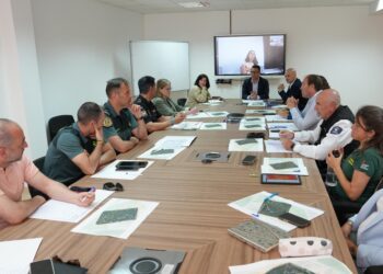 Reunión, organizada por el Ayuntamiento de Ibiza, para crear un frente común para abordar la problemática de los asentamientos ilegales.