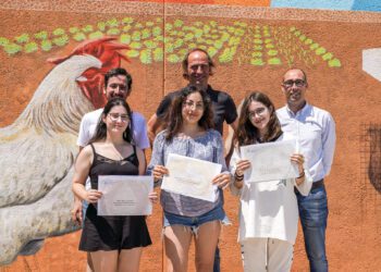 Las ilustraciones son de cuatro alumnas de segundo de Bachillerato del IES Marc Ferrer.