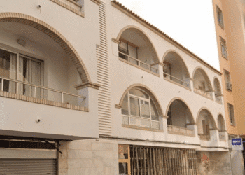 Edificio que se va a demoler en la calle Aragón.