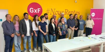 En la imagen, la actual ejecutiva de Gent per Formentera.