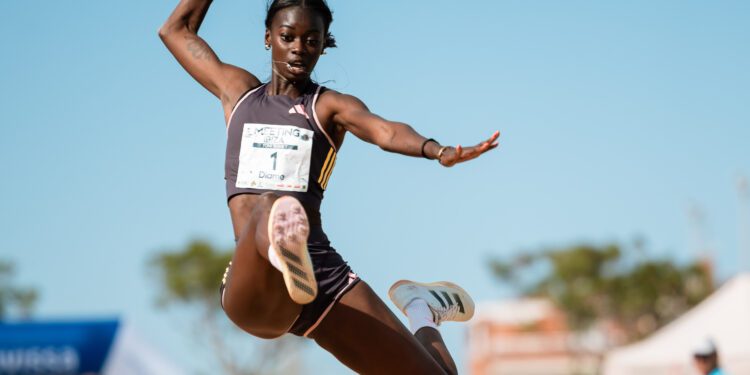 Imagen de la dos veces bronce mundialista en pista, Fcubierta, Fátima Diame.