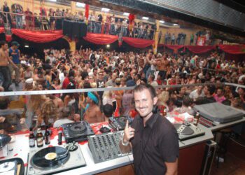 DJ Oliver en Amnesia