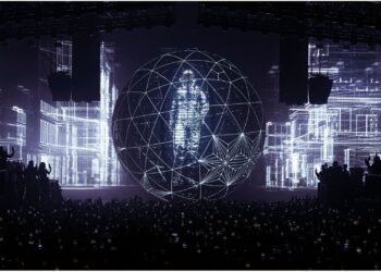 Holosphere en UNVRS Ibiza.