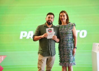 Iker Llona, chef de PaloSanto, con el sello Copil.