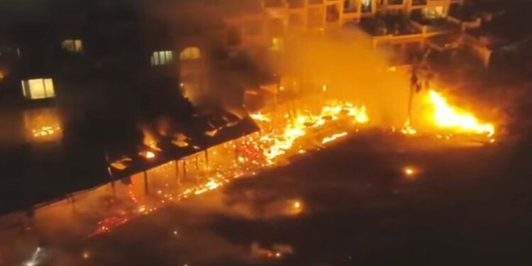 Imagen aérea del incendio captada por el dron de la Policía local de Sant Josep.