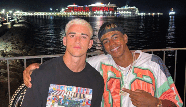 Gavi y Lmine Yamal, hace unas semana en Ibiza