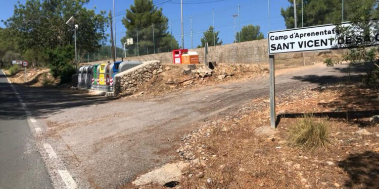 Imagen de la parada de autobús.