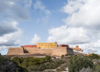 Vista del Parador de Ibiza. Foto: @imagensubliminal
